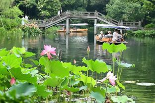 恩里克：欧冠战巴萨能回家让我很高兴 夺冠热门都在另一个半区